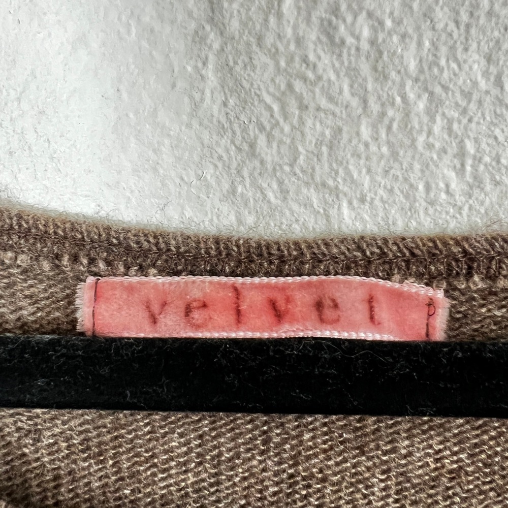 Velvet By Graham & Spencer Brown Wool Blend Sweater Sz Small‎ - Picture 3 of 7